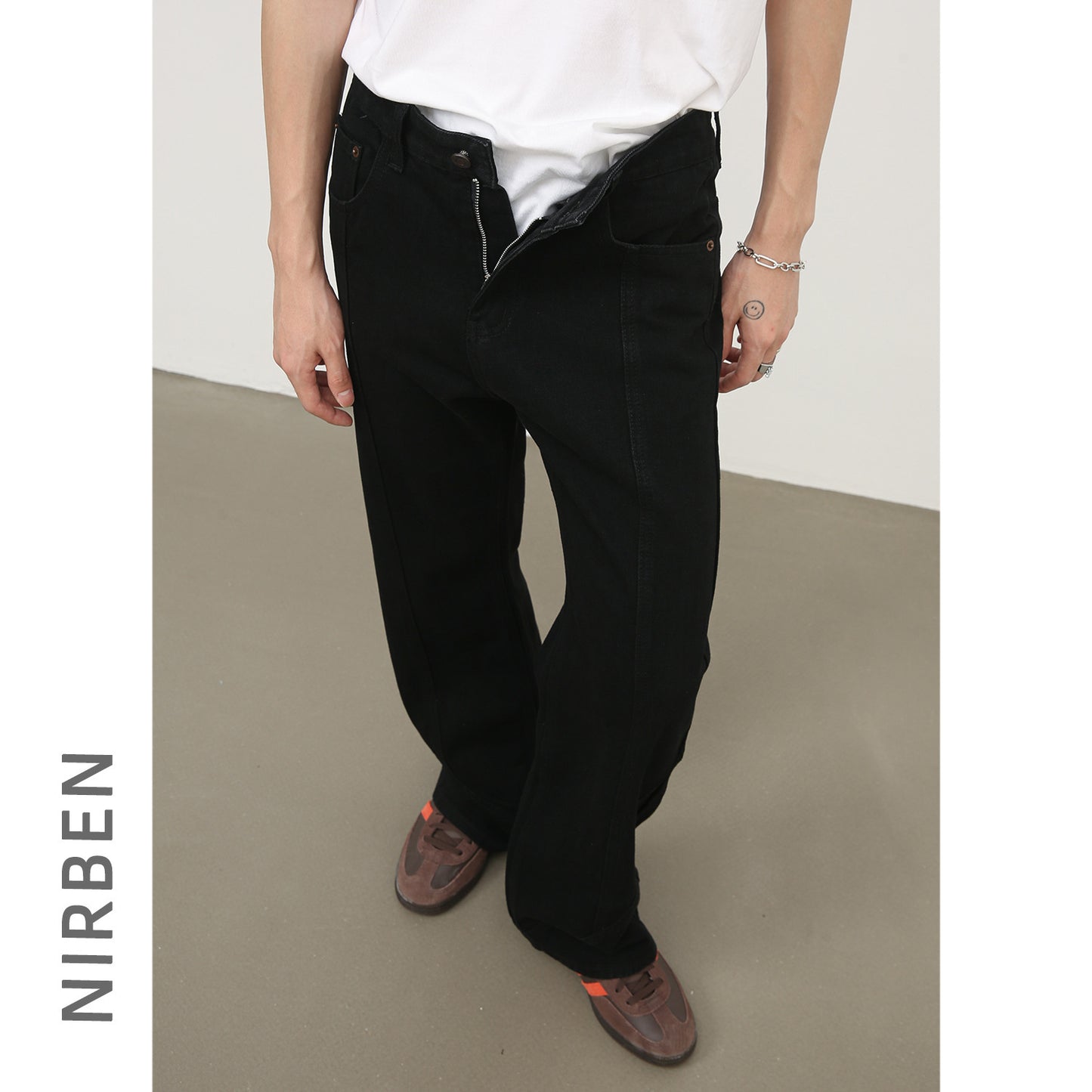 Black Weila Loose Straight Jeans