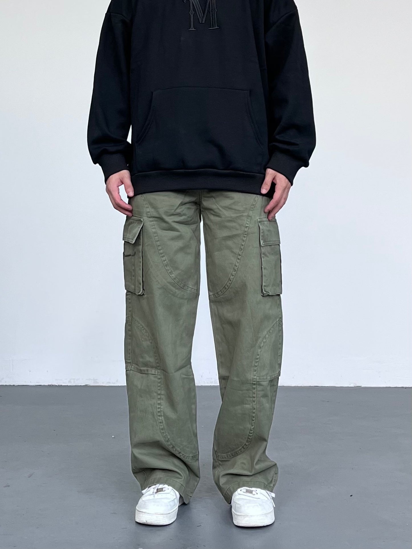 Washed Loose Straight-Leg Cargo