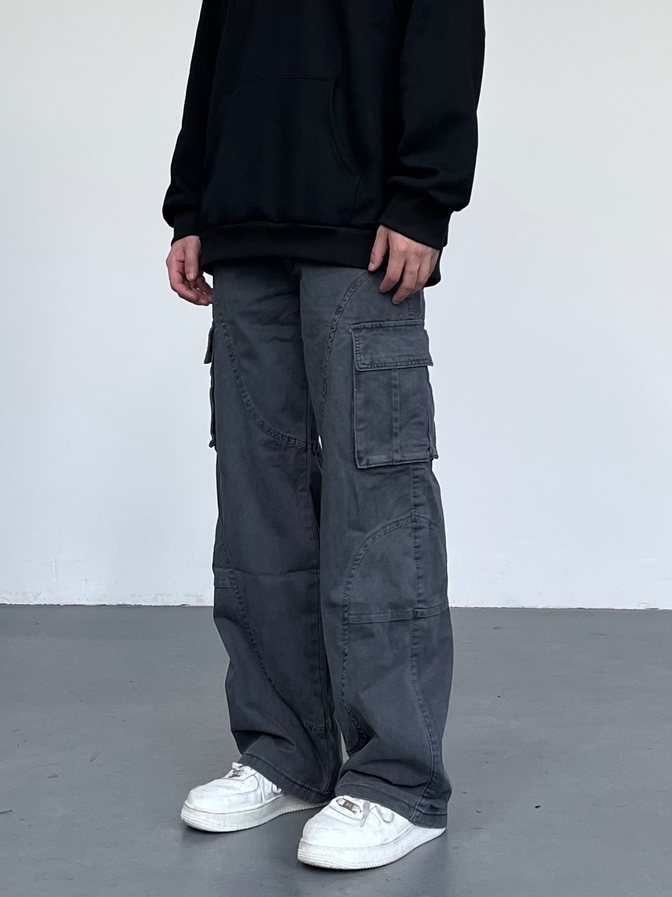 Washed Loose Straight-Leg Cargo