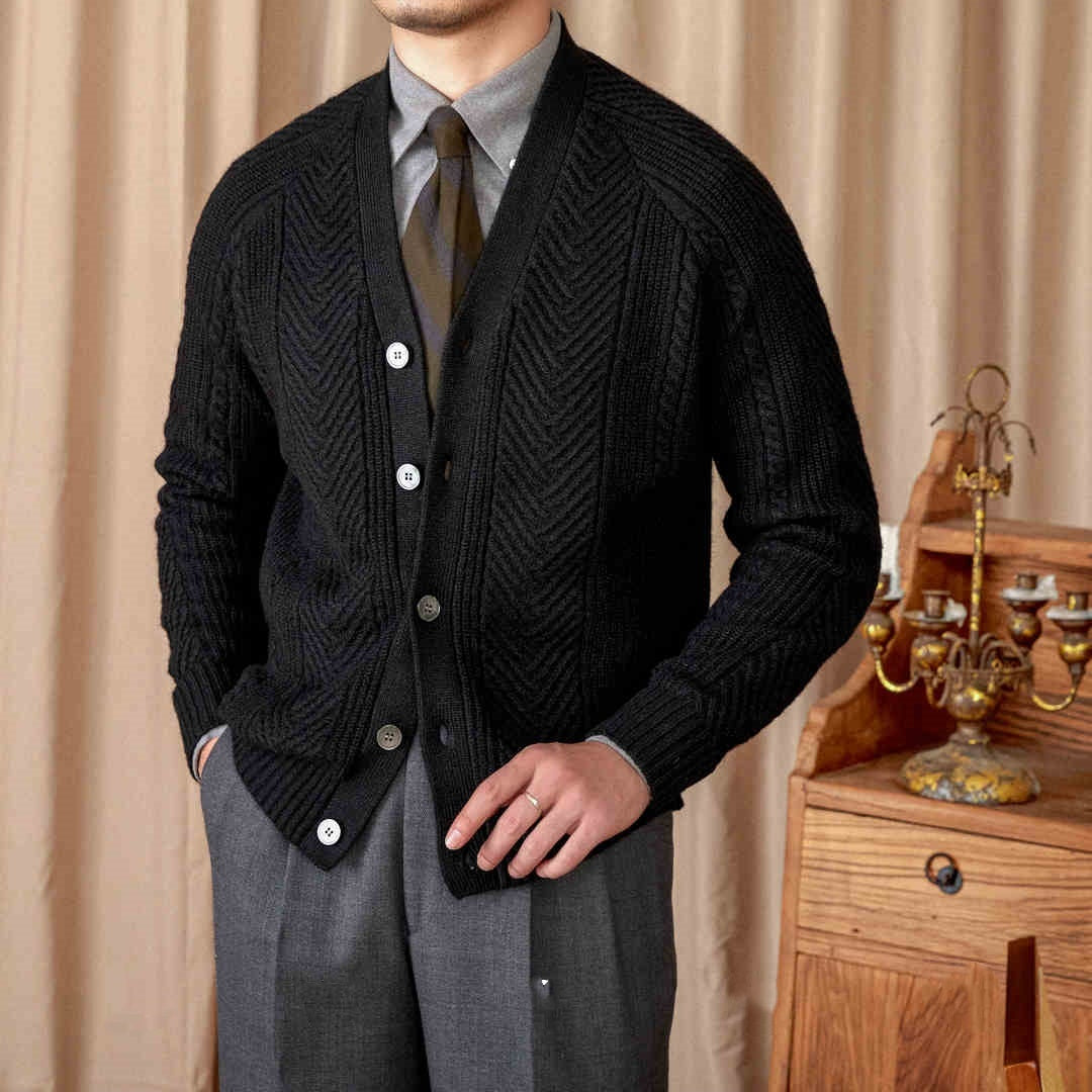V-neck Jacquard Knitted Cardigan