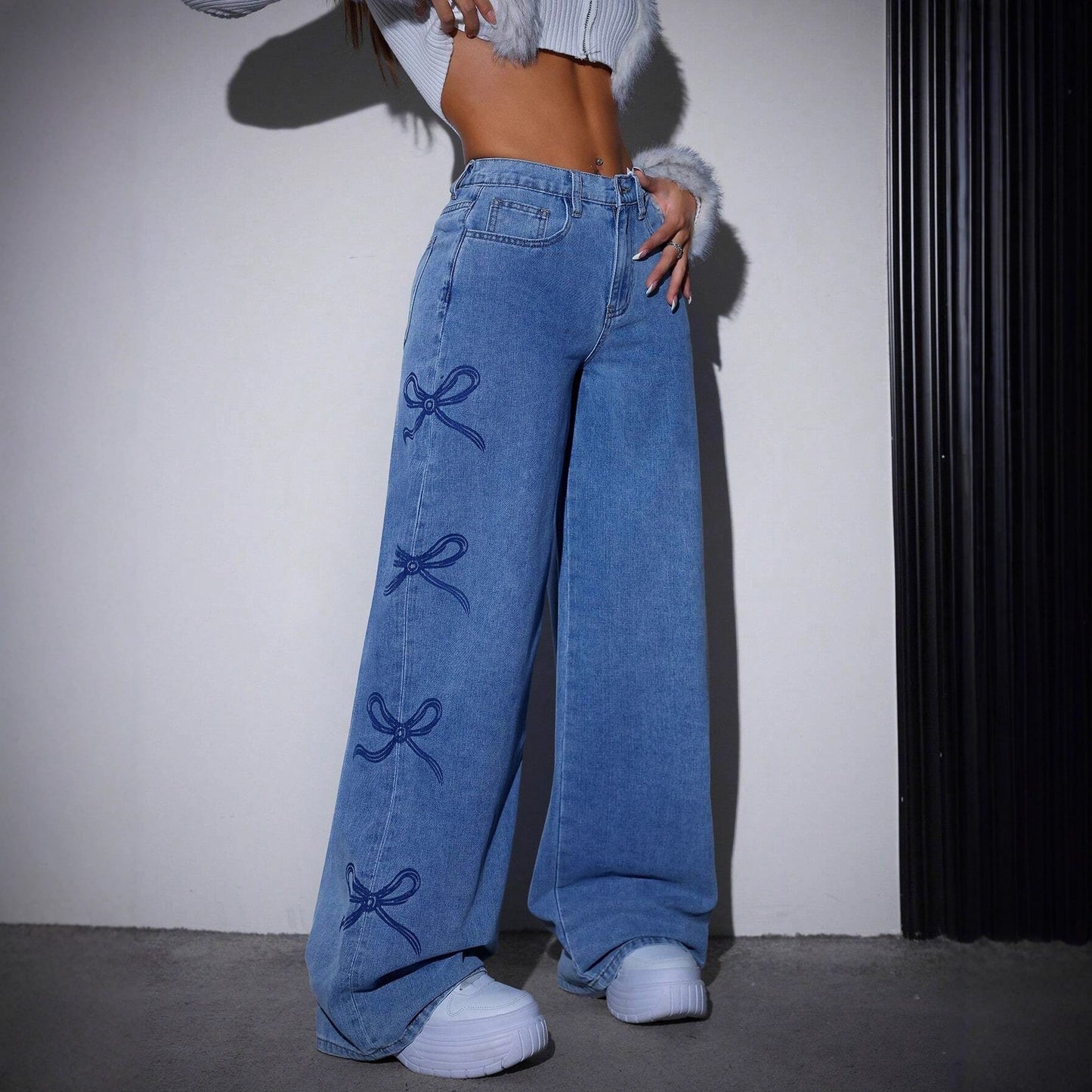 Printed Straight Leg Wide Leg Jeans