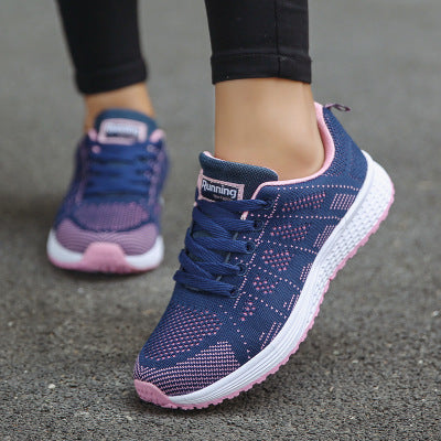 Damen Freizeitschuhe, modische atmungsaktive Laufschuhe aus Mesh, flache Schuhe, weiße Damen-Sneaker, Damen-Tennisschuhe, Damenschuhe.