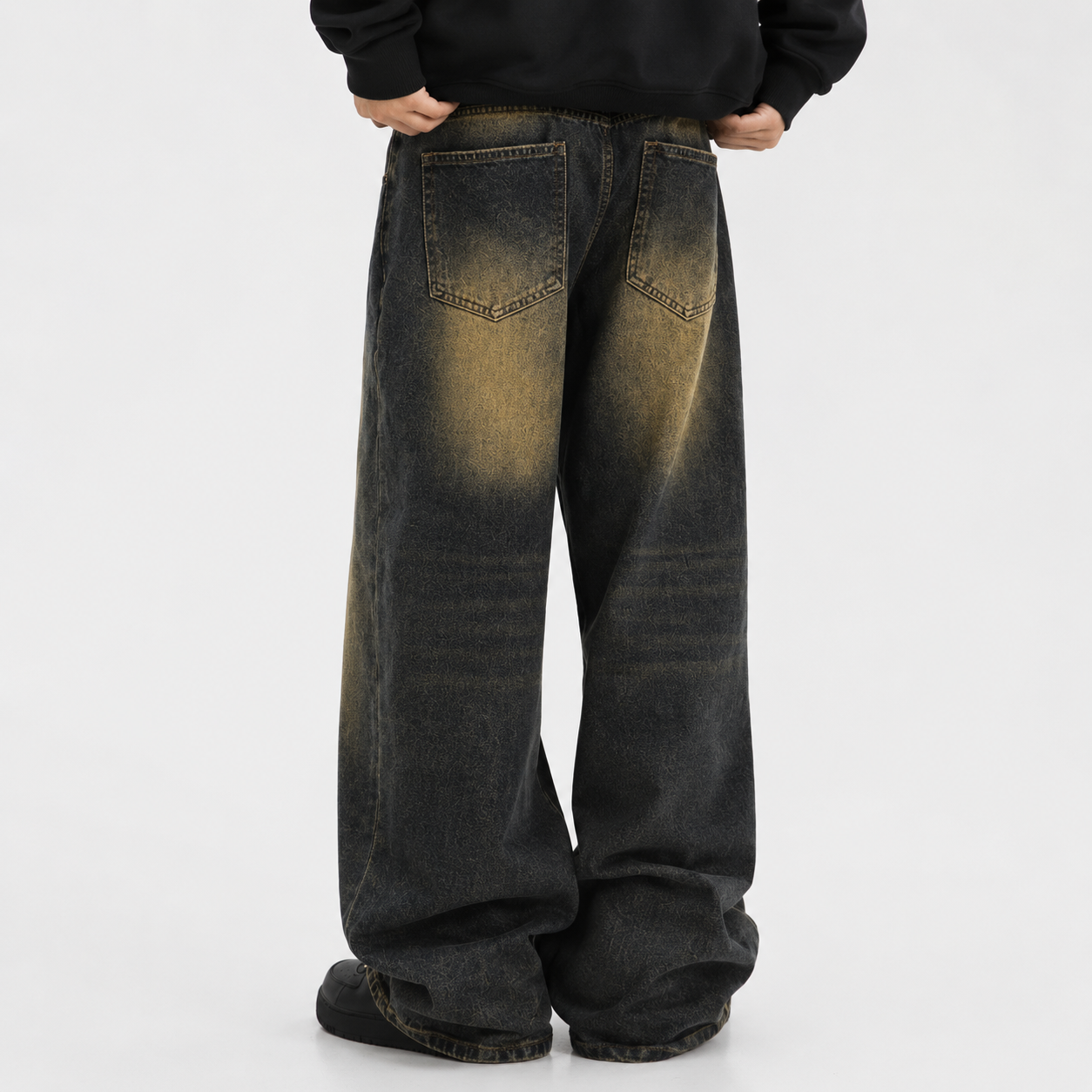 Men’s American Retro Washed Distressed Draping Jeans