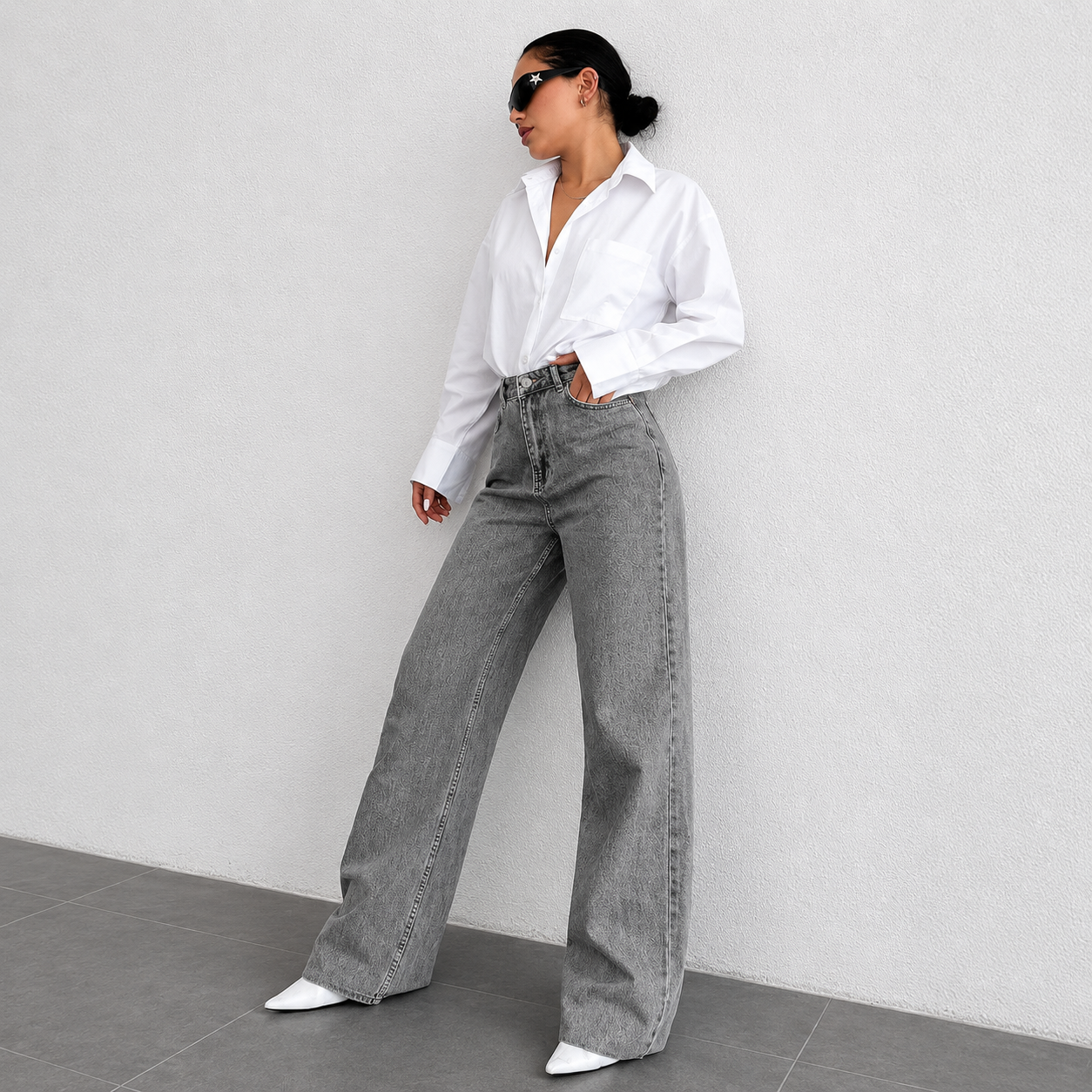 Women’s Silver Gray High-Waist Straight Leg Jeans